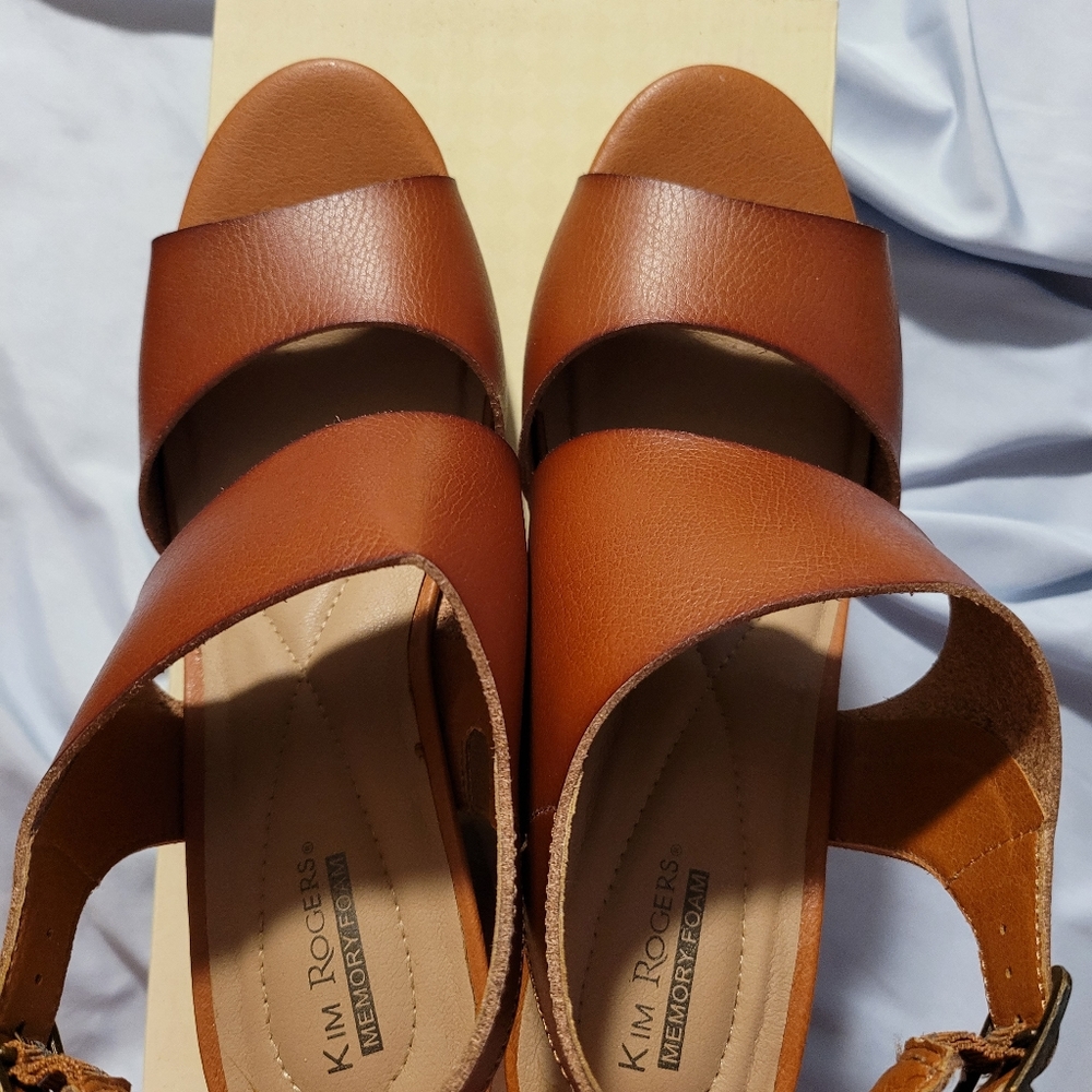 Heels - Picture 2 of 2